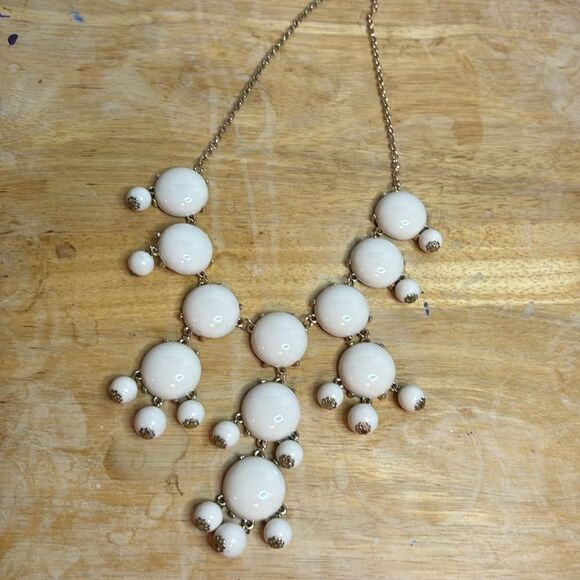 Gold tone white circular stone bubble shape acrylic statement necklace 25-27” - Picture 2 of 5